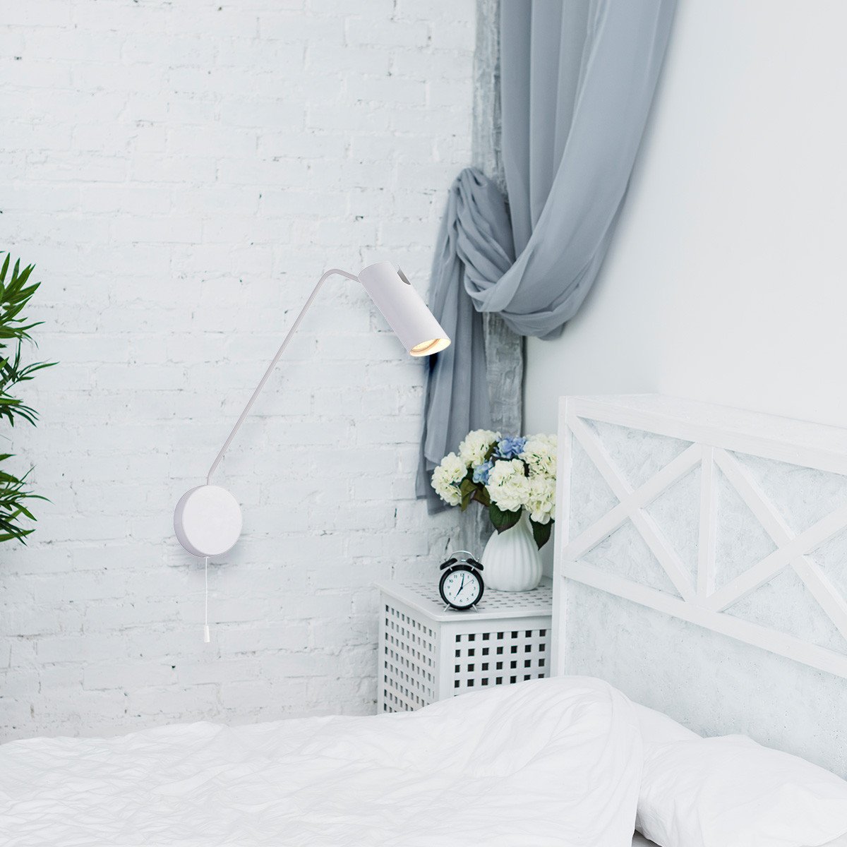 Kinkiet z wysięgnikiem Futuro biały 1xGU10 Light Prestige - obrazek 2